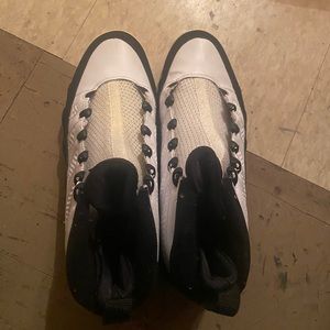 Retro Jordan 9s